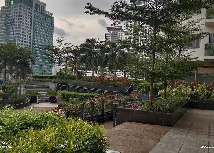 Sonson At Manhattan Plaza Tower 1, Araneta, Cubao, Quezon Manila